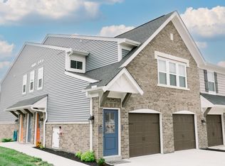 2528 Crosshill Dr, Crescent Springs, KY 41017
