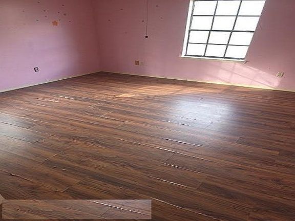 4th image of 1135 Barron Rd