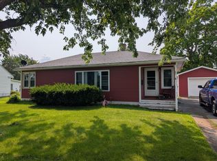 77 Champlain St, Rouses Pt, NY 12979