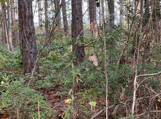 130 Shore Dr W, Beaufort, NC 28516