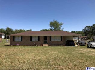 1106 Pineneedle Rd, Hartsville, SC 29550