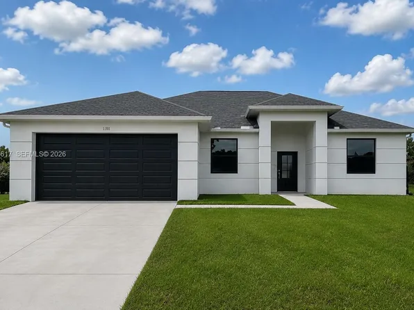 2524 Lakeview Dr, Lehigh Acres, FL 33936
