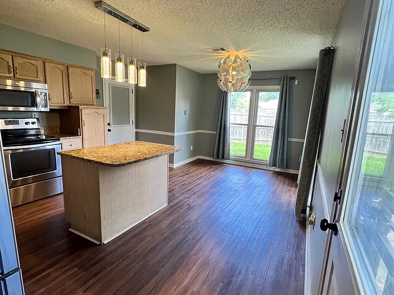 6495 Saddleback Cir — Photo 7