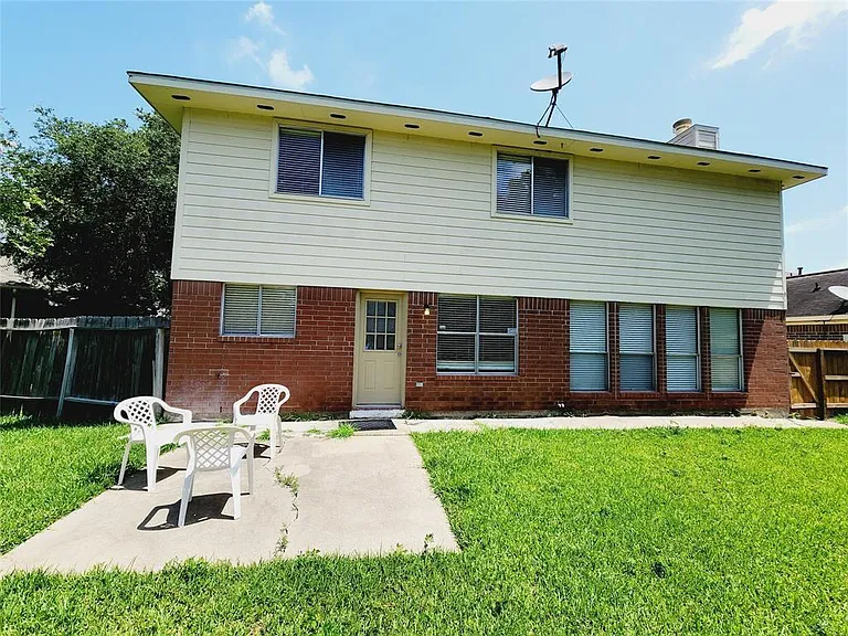 3115 Astor Ct — Photo 30