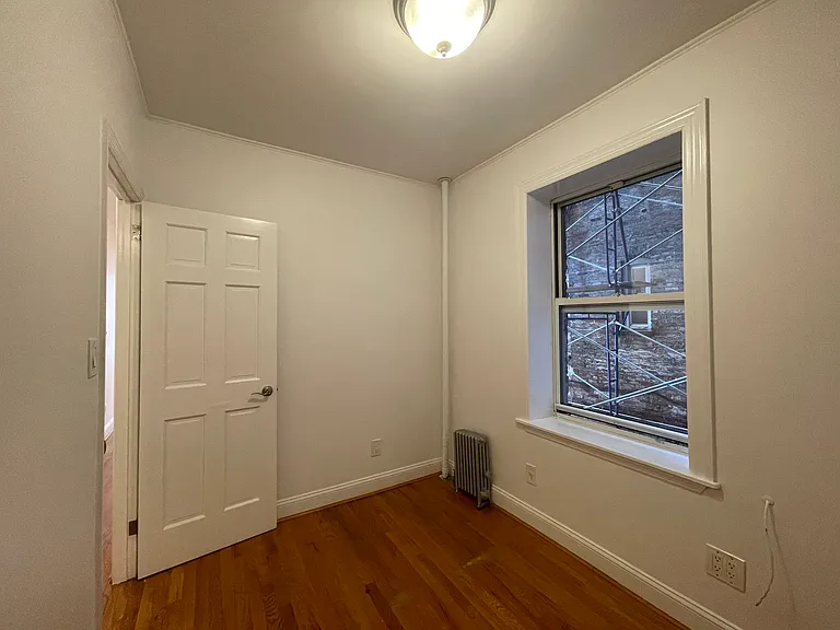 80 E 7th St #1B — Photo 7