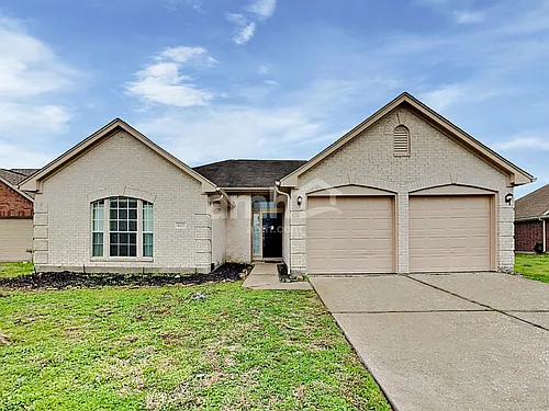 1827 Pinewood Court Dr Photo 1