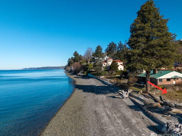 702 S 280th St, Des Moines, WA 98198