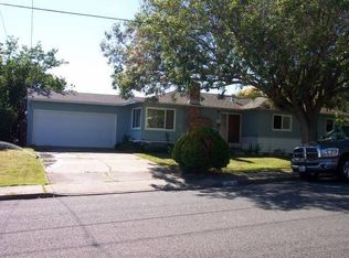 28 Alta Loma Dr, American Canyon, CA 94503