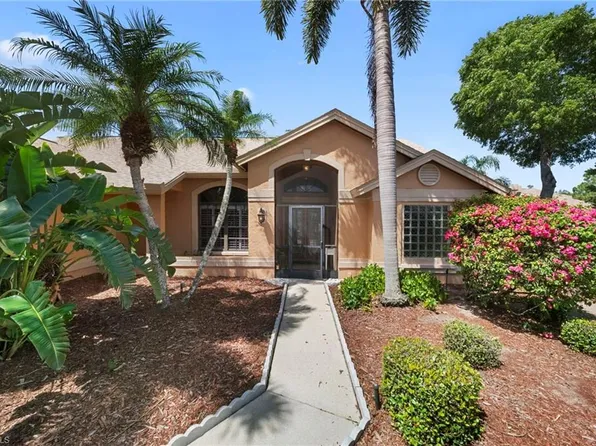 (undisclosed Address), ESTERO, FL 33928