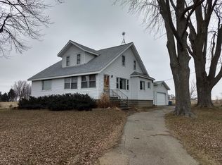 15104 76th Ave, Coopersville, MI 49404