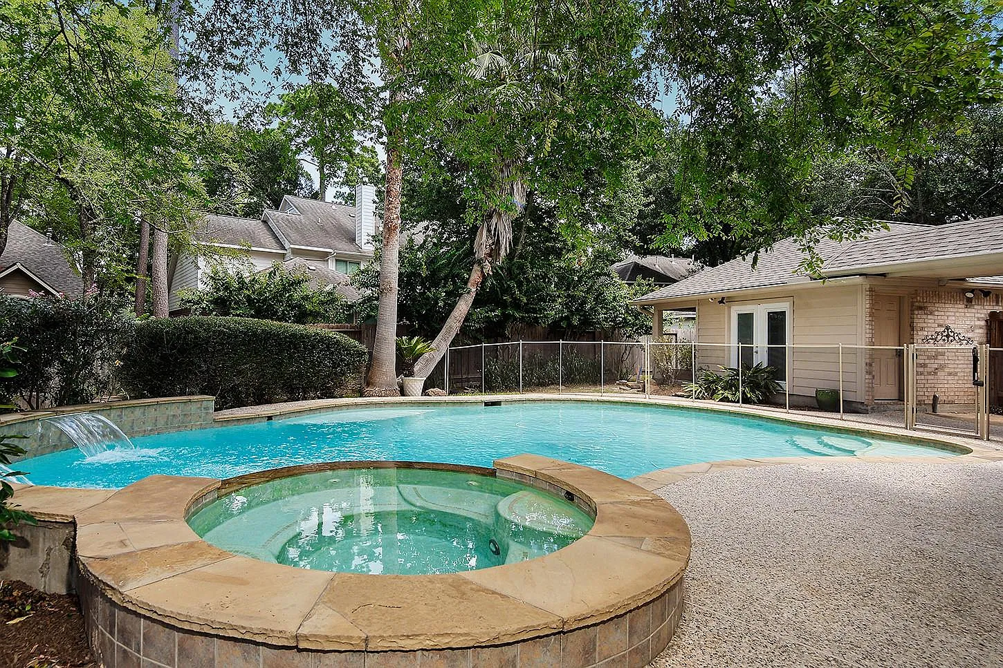 5 bed, 4.5 bath, 3507 sqft, $4,950 — Photo 1