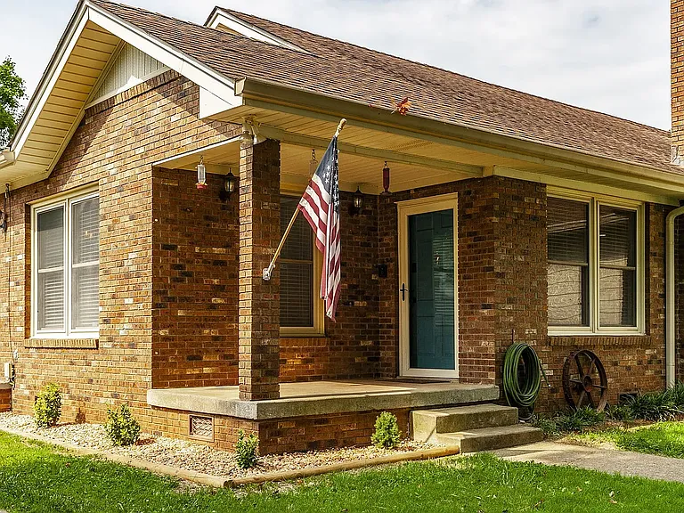 4131 Corbin Sneed Rd — Photo 2