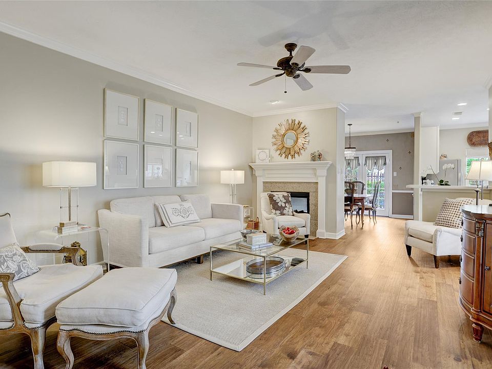1st image of 1135 Enclave Sq W