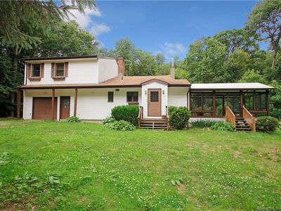 172 Governors Hill Road, Oxford, CT, 06478