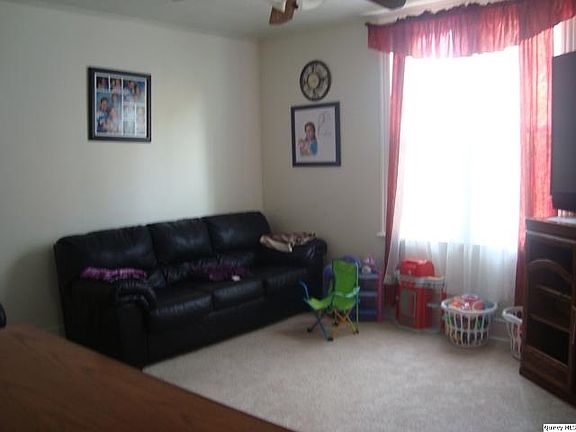 Home for Sale in Quincy, IL $72,000