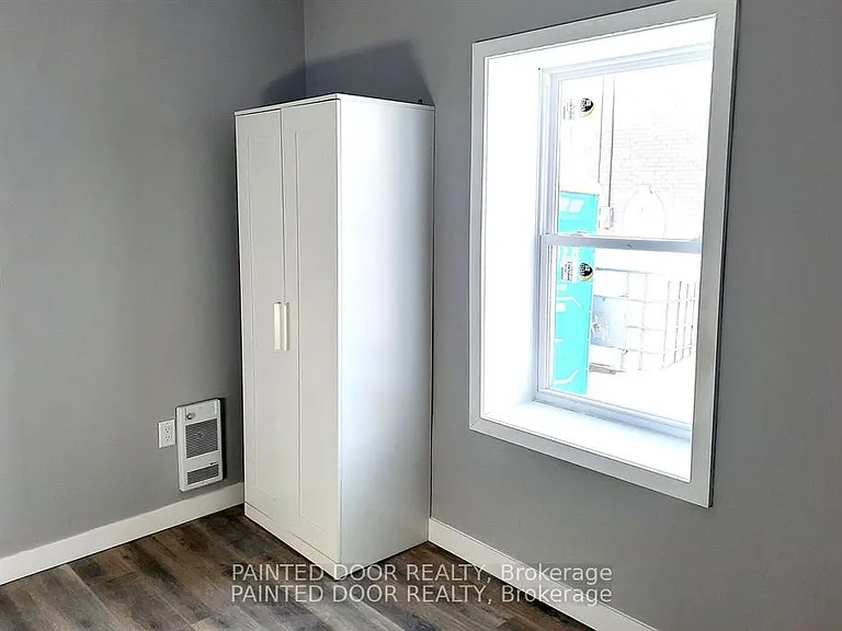 109 Albert St S #MAIN — Photo 6