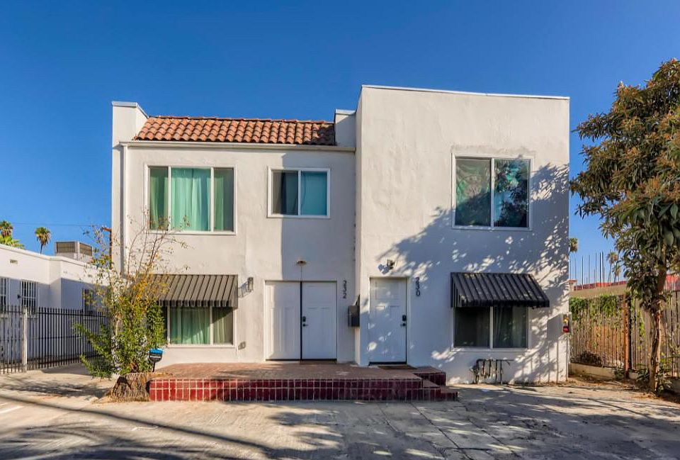 1st image of 234 N Berendo St #1/4