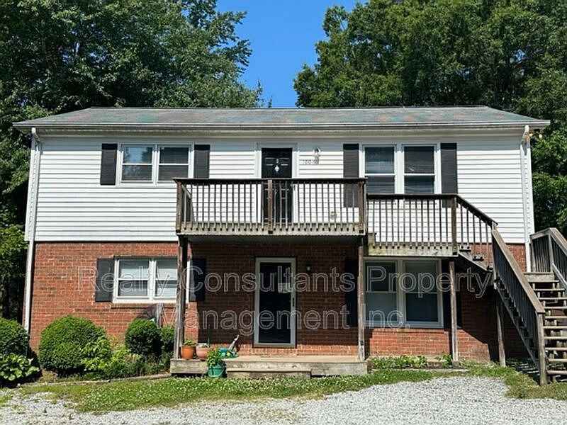 1st image of 1006 W Barton St APT B