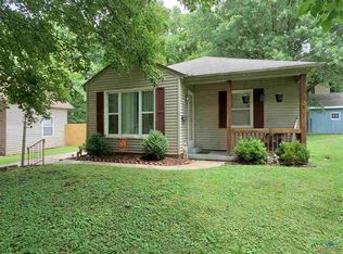 412 S Main St, Clinton, MO 64735