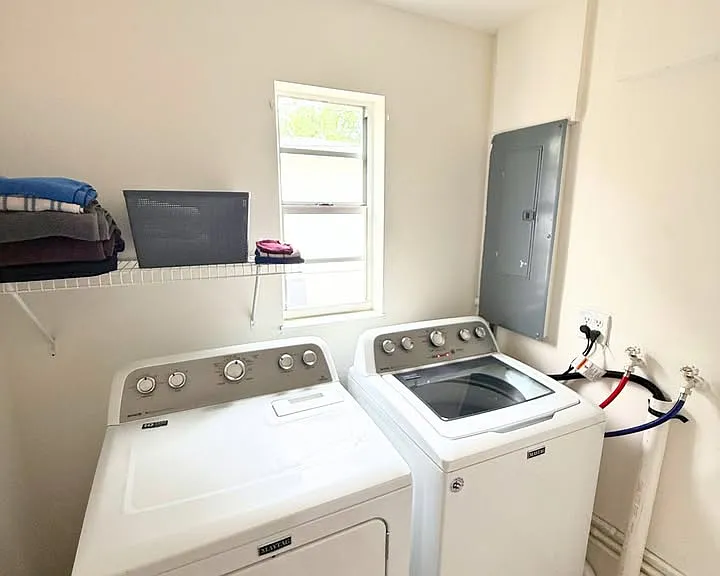 2315 Carroll Pl #1 — Photo 8