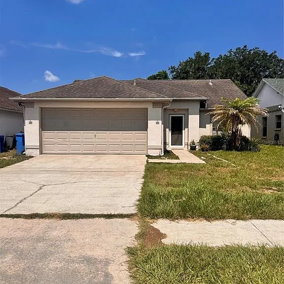 2070 Sarah Louise Dr — Photo 1