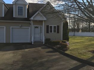 511 Elm St #7-1, North Haven, CT 06473