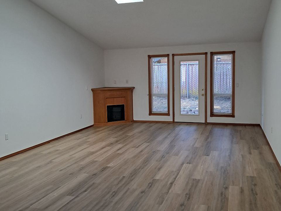 From Kitchen into Living room