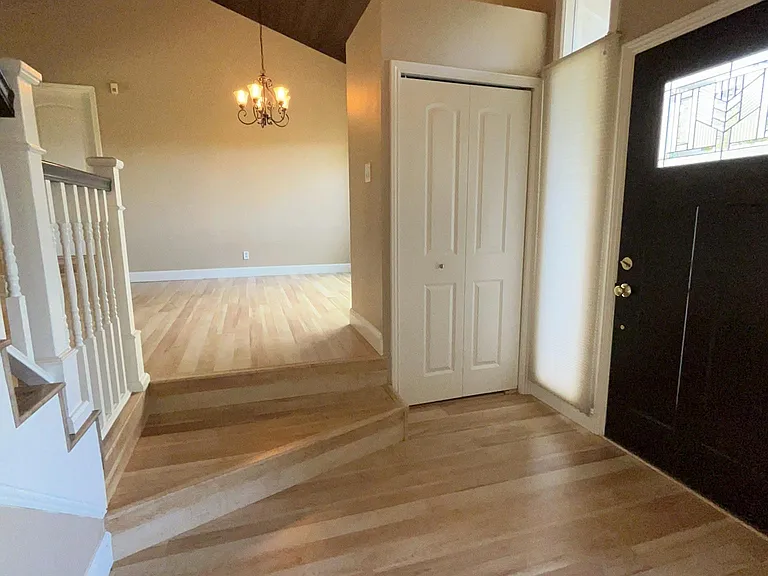 20 Yorick St — Photo 12