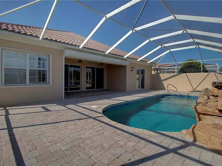 7681 Sicilia Ct — Photo 29