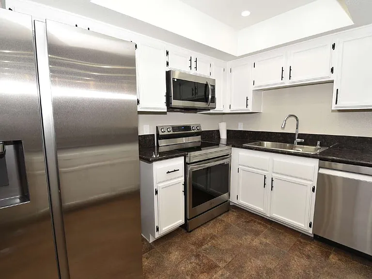 2717 Otter Creek Ct #201 — Photo 2