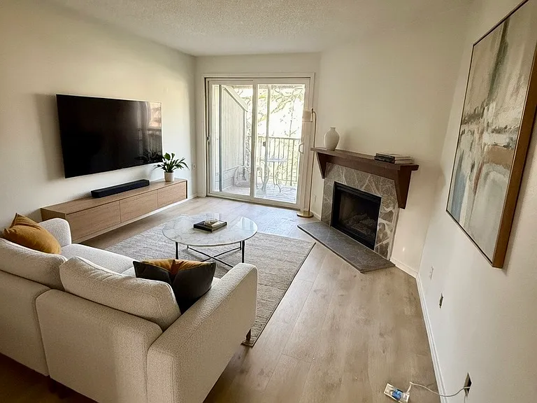 12618 NW Barnes Rd #3 — Photo 1