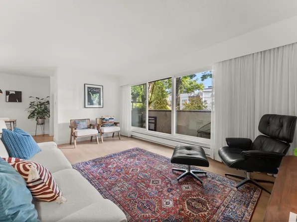 391 E 7th Ave #204, Vancouver, BC V5T 4H1