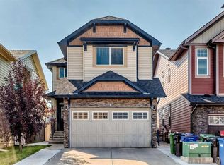 8 E Skyview Point Ter NE, Calgary, AB T3N 0G9
