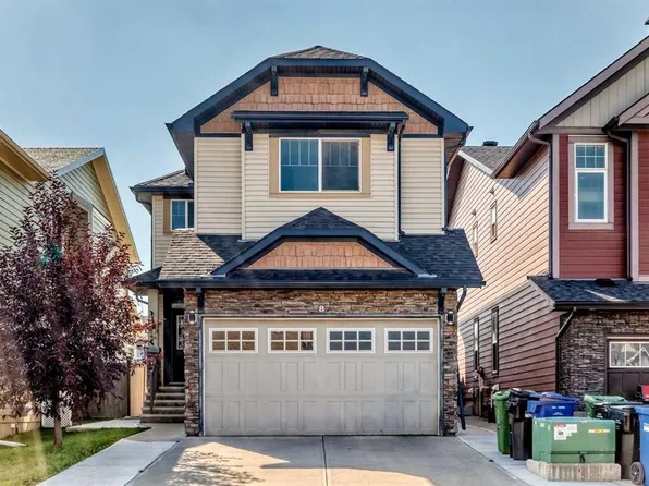 8 E Skyview Point Ter NE, Calgary, AB T3N 0G9