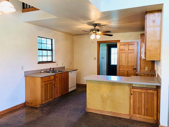 5th image of 1494 County Road 305