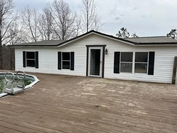 715 15th St, Haleyville, AL 35565