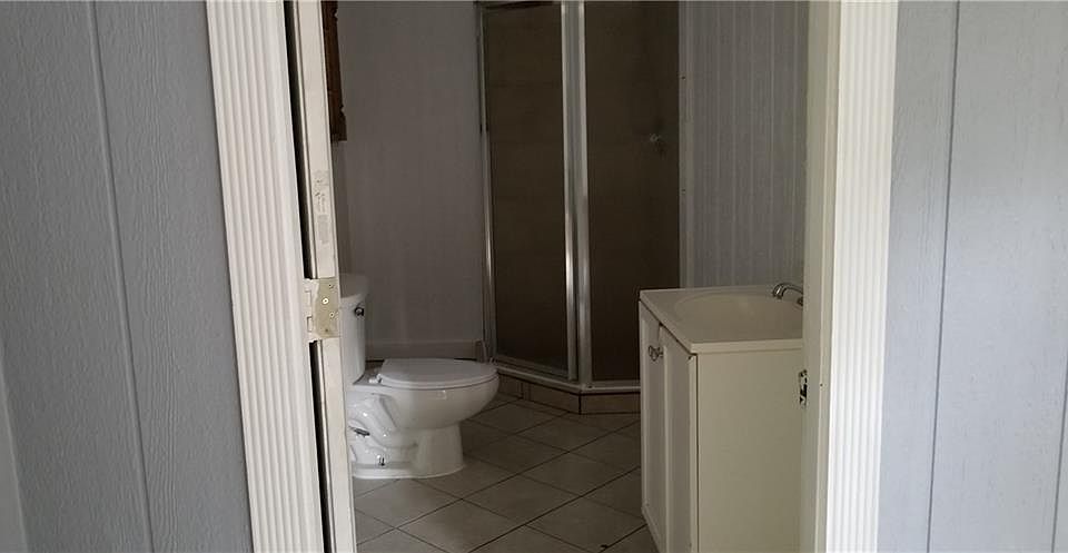 2nd image of 111 Enloe Rd