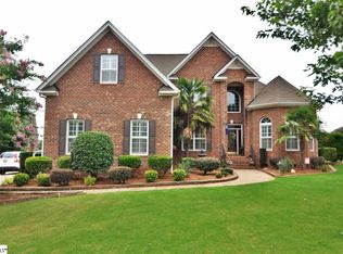 16 Barnstable Ct, Greer, SC 29650