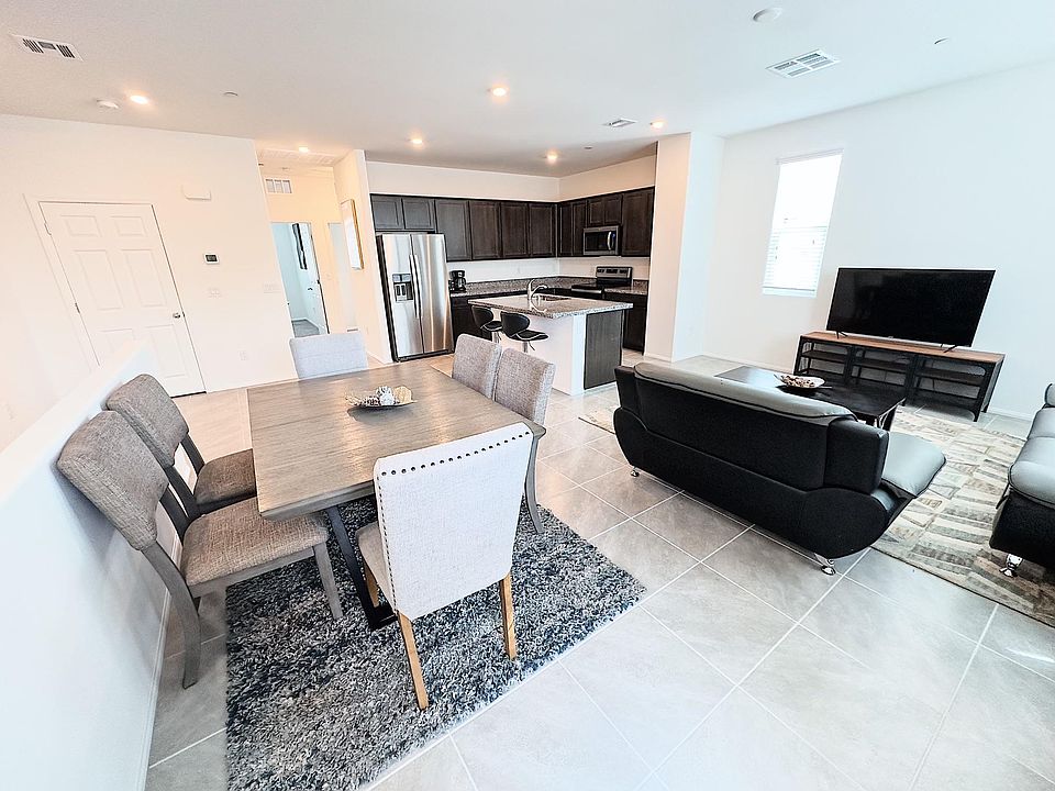 1st image of 5675 Sartorial St