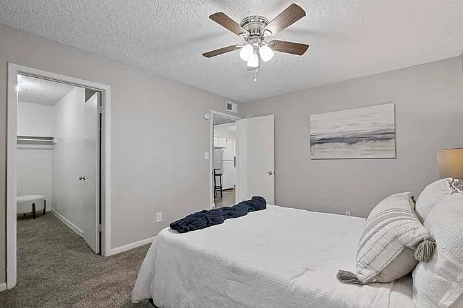 Sage Creek Apartments — Photo 45