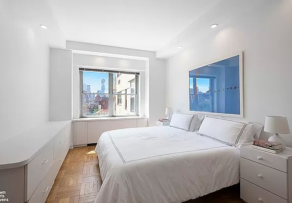 5th image of 2 5th Ave APT 12D