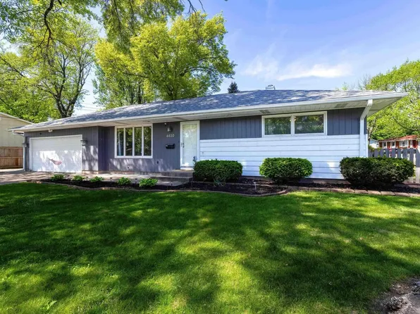 4420 N Gaines St, Davenport, IA 52806