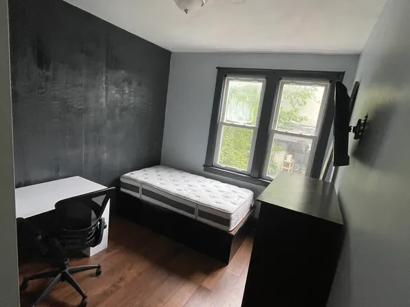 4619 Union St #1, Flushing, NY 11355