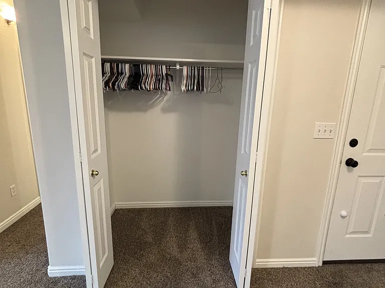 4102 E Smith Ranch Rd — Photo 20