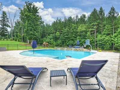 151 Campanile Dr, Mooresville, NC, 28117
