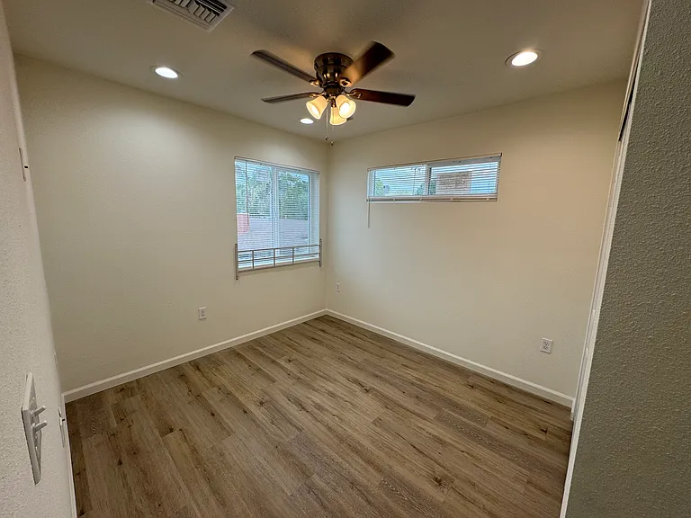 6461 Winnetka Ave #ADU — Photo 18