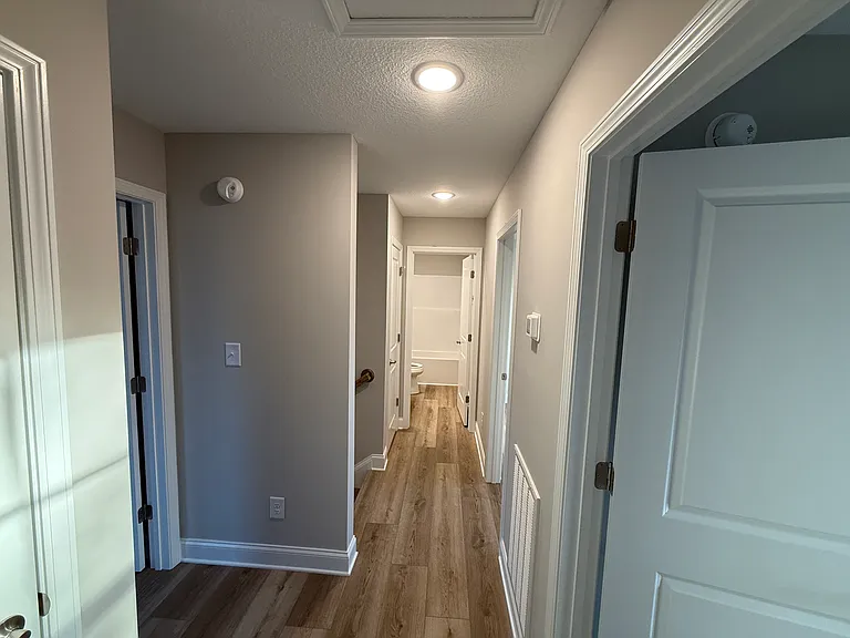 223 Lolly Ln — Photo 4