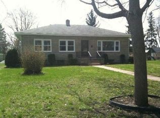 605 W Indiana Ave, Chesterton, IN 46304