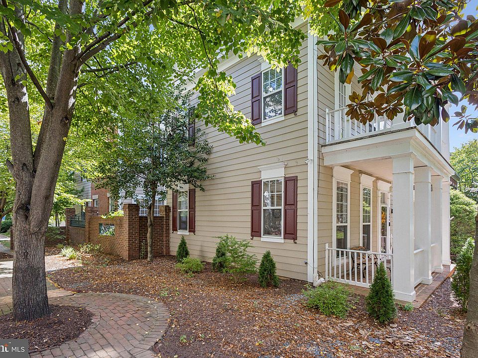 13806 Custis Sq, Woodbridge, VA 22191 | Zillow