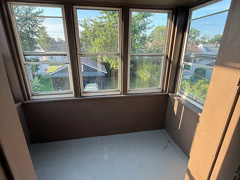 8214 Essen Ave — Photo 14